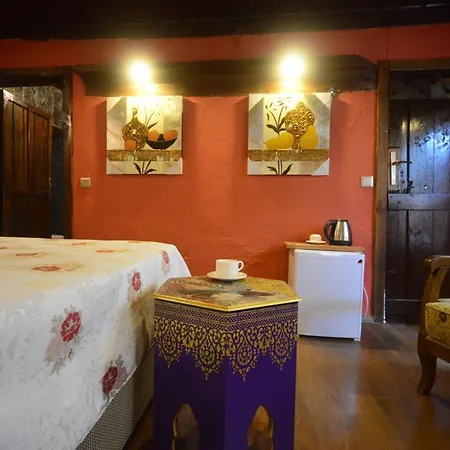 Authentic Deluxe B&B Hotel Room Surrounded By Nature In Antalya Panzió *