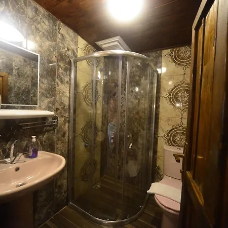Authentic Deluxe B&B Hotel Room Surrounded By Nature In Antalya Oda ve Kahvaltı Antalya